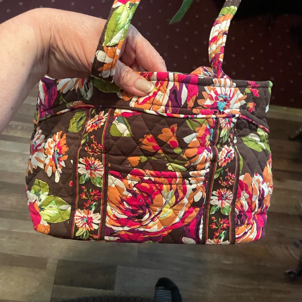Vera Bradley retired Little Mandy English Rose Vibrant Floral Tote Bag - Picture 5 of 6